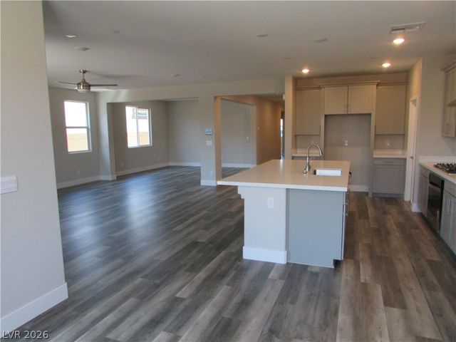 1020 FOX FALCON Street, Henderson, NV 89011