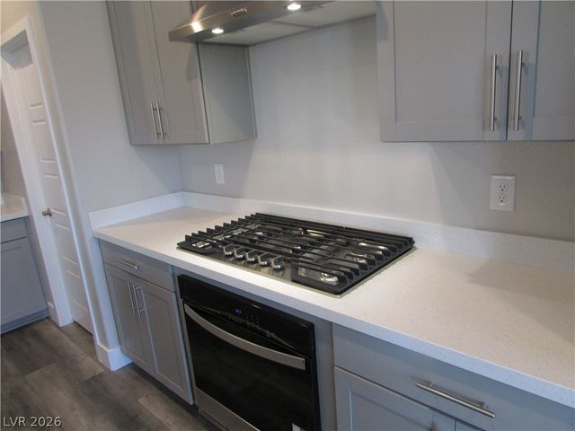 1020 FOX FALCON Street, Henderson, NV 89011