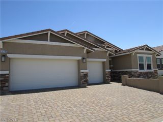 1020 FOX FALCON Street, Henderson, NV 89011