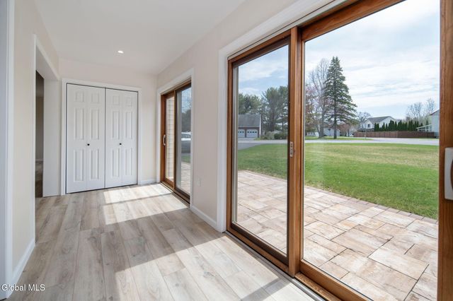 1412 Rocco Drive, Guilderland, NY 12303