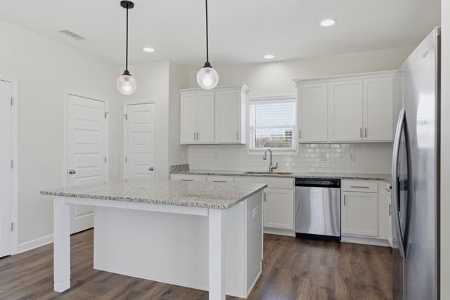 114 Walden Village Ct, Nashville, TN 37210