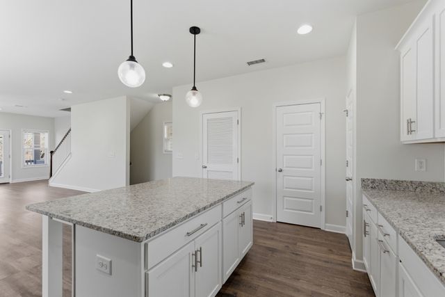 114 Walden Village Ct, Nashville, TN 37210