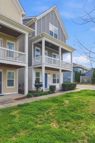 114 Walden Village Ct, Nashville, TN 37210