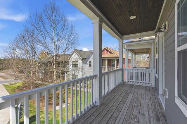 114 Walden Village Ct, Nashville, TN 37210