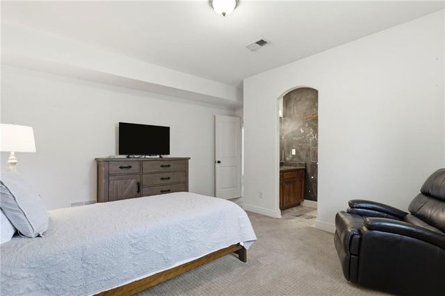 3112 N 127th Terrace, Kansas City, KS 66109