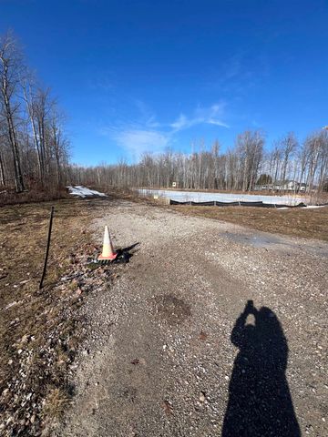 745 Wolverine Drive, Gladwin, MI 48624