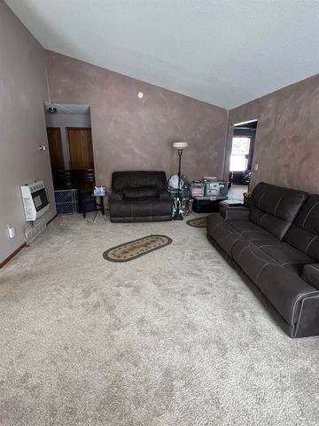 745 Wolverine Drive, Gladwin, MI 48624