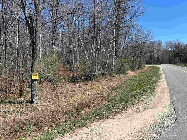 745 Wolverine Drive, Gladwin, MI 48624