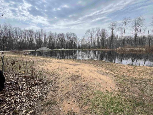 745 Wolverine Drive, Gladwin, MI 48624