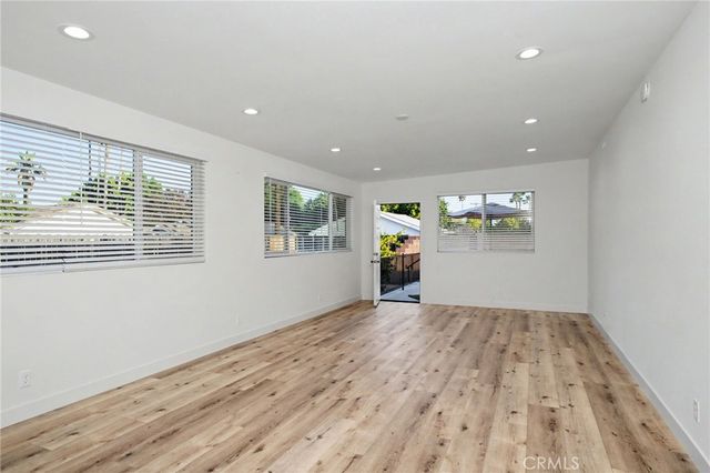 23142 Strathern, West Hills, CA 91304