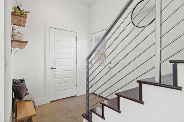 802 Valdez ST B, Austin, TX 78741