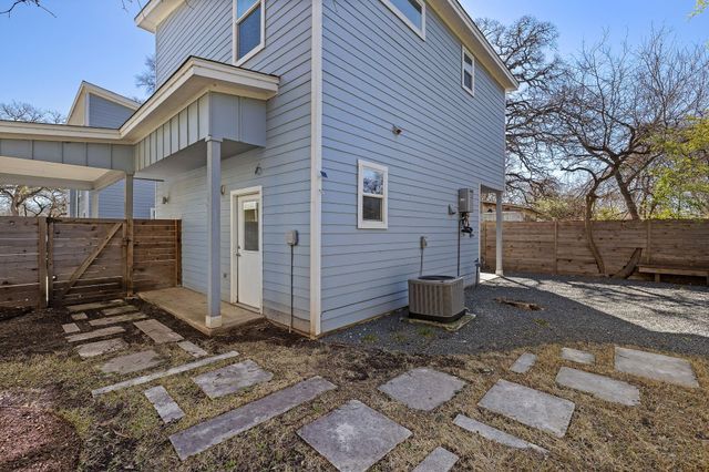802 Valdez ST B, Austin, TX 78741