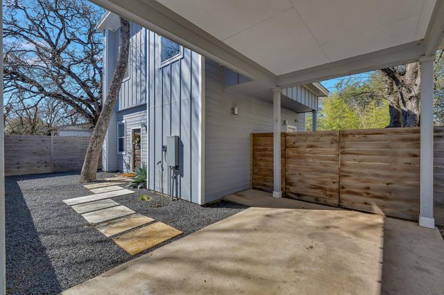 802 Valdez ST B, Austin, TX 78741