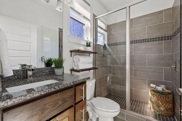 802 Valdez ST B, Austin, TX 78741