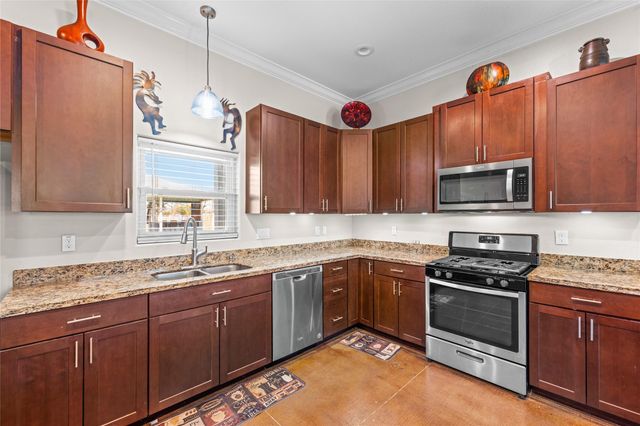 5712 Mentor Drive, Texas City, TX 77591