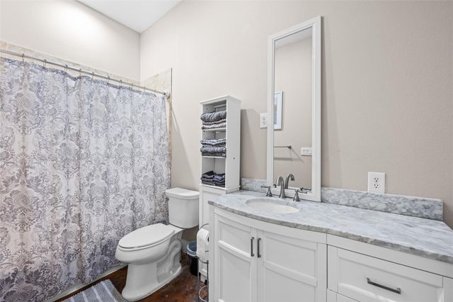 5712 Mentor Drive, Texas City, TX 77591