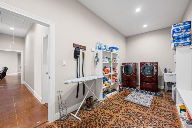 5712 Mentor Drive, Texas City, TX 77591