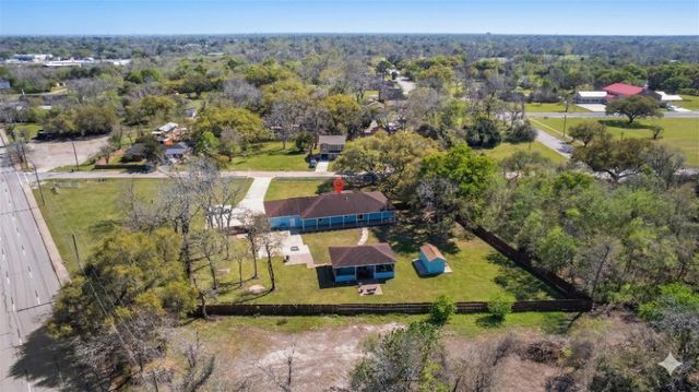 5712 Mentor Drive, Texas City, TX 77591