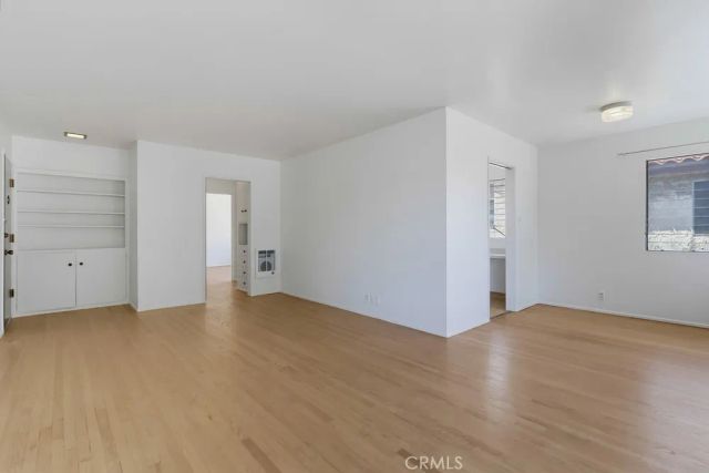 2060 E 3rd East 6, Long Beach, CA 90814