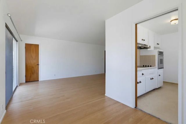 2060 E 3rd East 6, Long Beach, CA 90814
