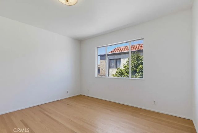 2060 E 3rd East 6, Long Beach, CA 90814