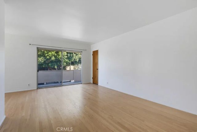2060 E 3rd East 6, Long Beach, CA 90814