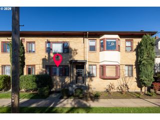 2123 Ne CLACKAMAS St 5, Portland, OR 97232