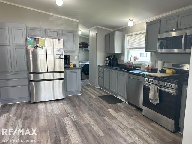 2067 Spruce Way Way, Vienna Twp, MI 48420