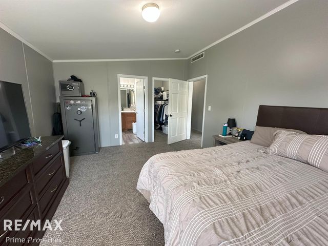 2067 Spruce Way Way, Vienna Twp, MI 48420