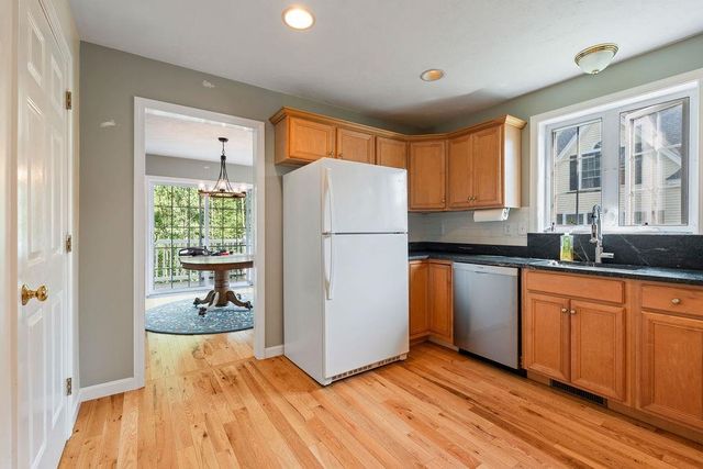 19 Footbridge Lane, Dover, NH 03820