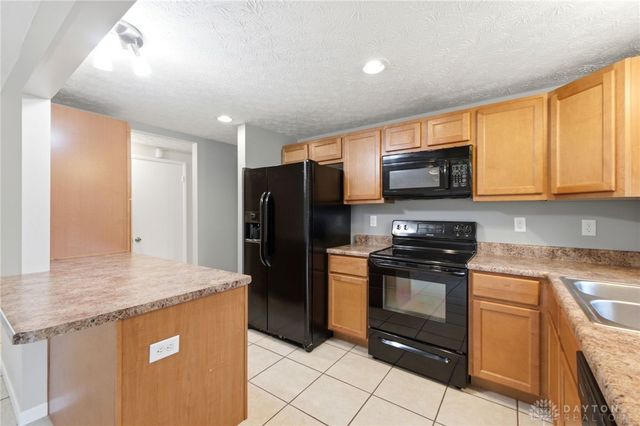 238 Bellaire Drive, Fairborn, OH 45324