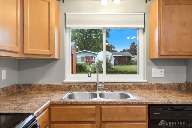 238 Bellaire Drive, Fairborn, OH 45324
