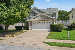 204 Georgetowne Drive, Clayton, NC 27520