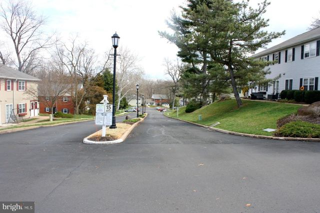 1311 YARDLEY COMMONS, Yardley, PA 19067