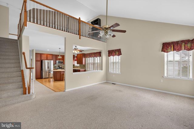 2920 LIFFORD LN, Macungie, PA 18062