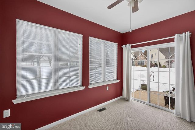 2920 LIFFORD LN, Macungie, PA 18062