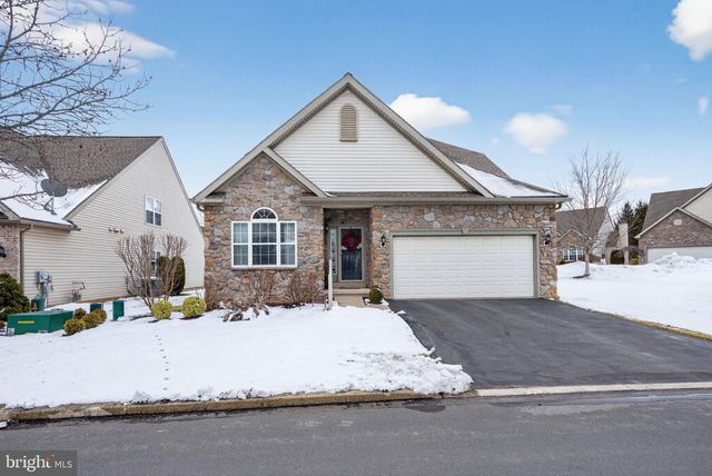2920 LIFFORD LN, Macungie, PA 18062