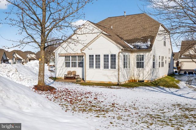 2920 LIFFORD LN, Macungie, PA 18062