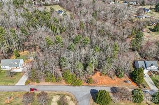 1046 Julius Court, Lenoir, NC 28645
