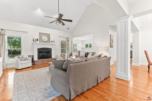 104 River Rock Court, Perry, GA 31069