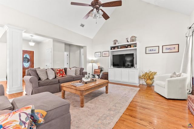 104 River Rock Court, Perry, GA 31069