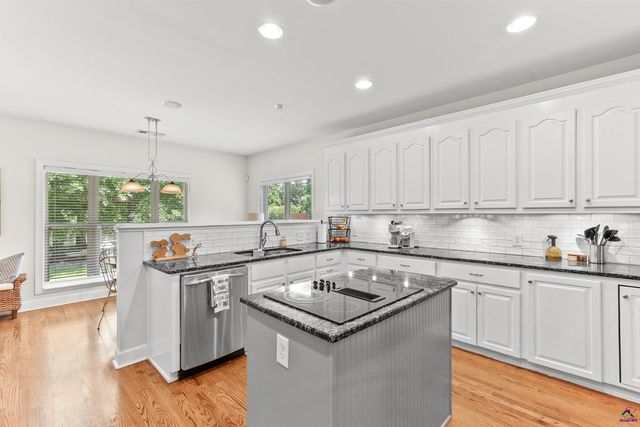 104 River Rock Court, Perry, GA 31069