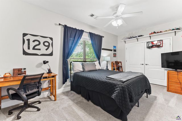 104 River Rock Court, Perry, GA 31069