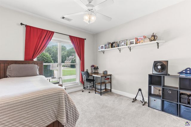 104 River Rock Court, Perry, GA 31069