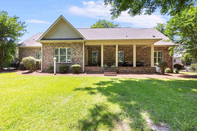 104 River Rock Court, Perry, GA 31069