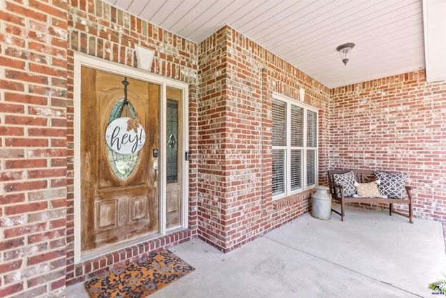 104 River Rock Court, Perry, GA 31069