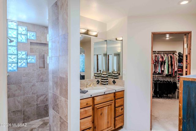 7830 S Avenida Catrina, Tucson, AZ 85747