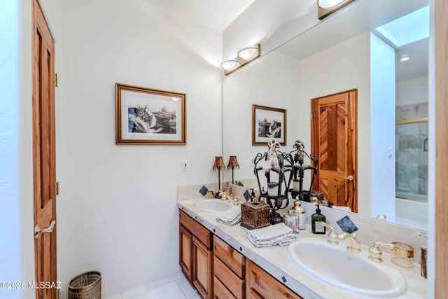 7830 S Avenida Catrina, Tucson, AZ 85747