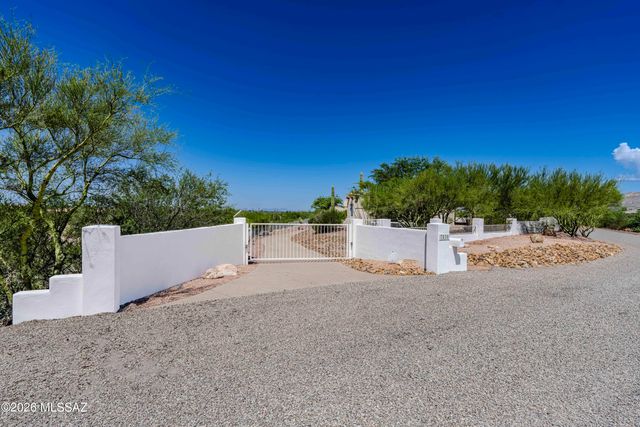 7830 S Avenida Catrina, Tucson, AZ 85747
