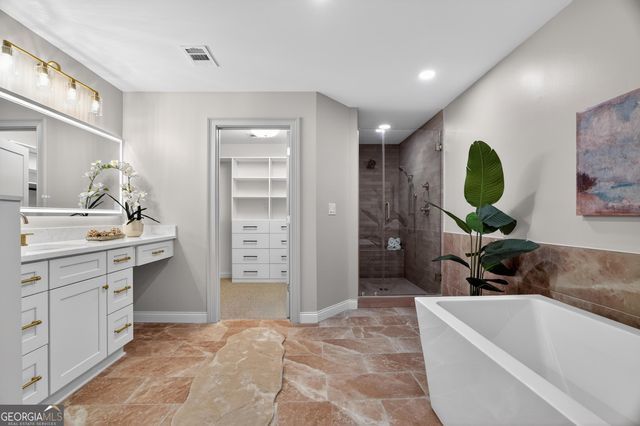 12080 Mountain Laurel Drive, Roswell, GA 30075